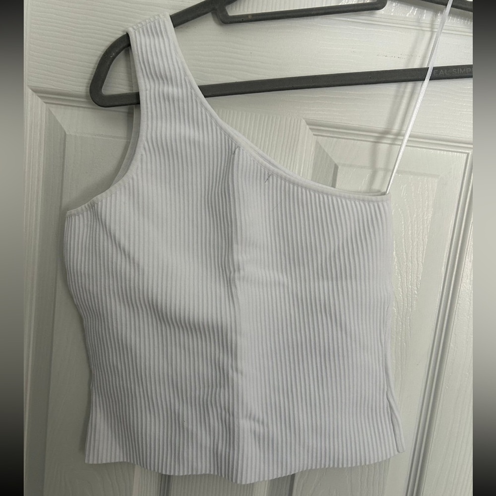 One shoulder tank top